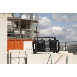 Perfectpro Werkradio ROCKBULL -Gereedschapswinkel dsc 3847